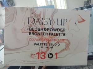 Daisy UP 13 In 1 Professional Blush & Powder Bronzer Pallette